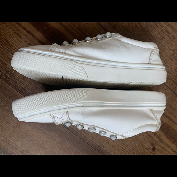 Bcbg girls size 2 white with silver PREOWNED - Picture 4 of 10